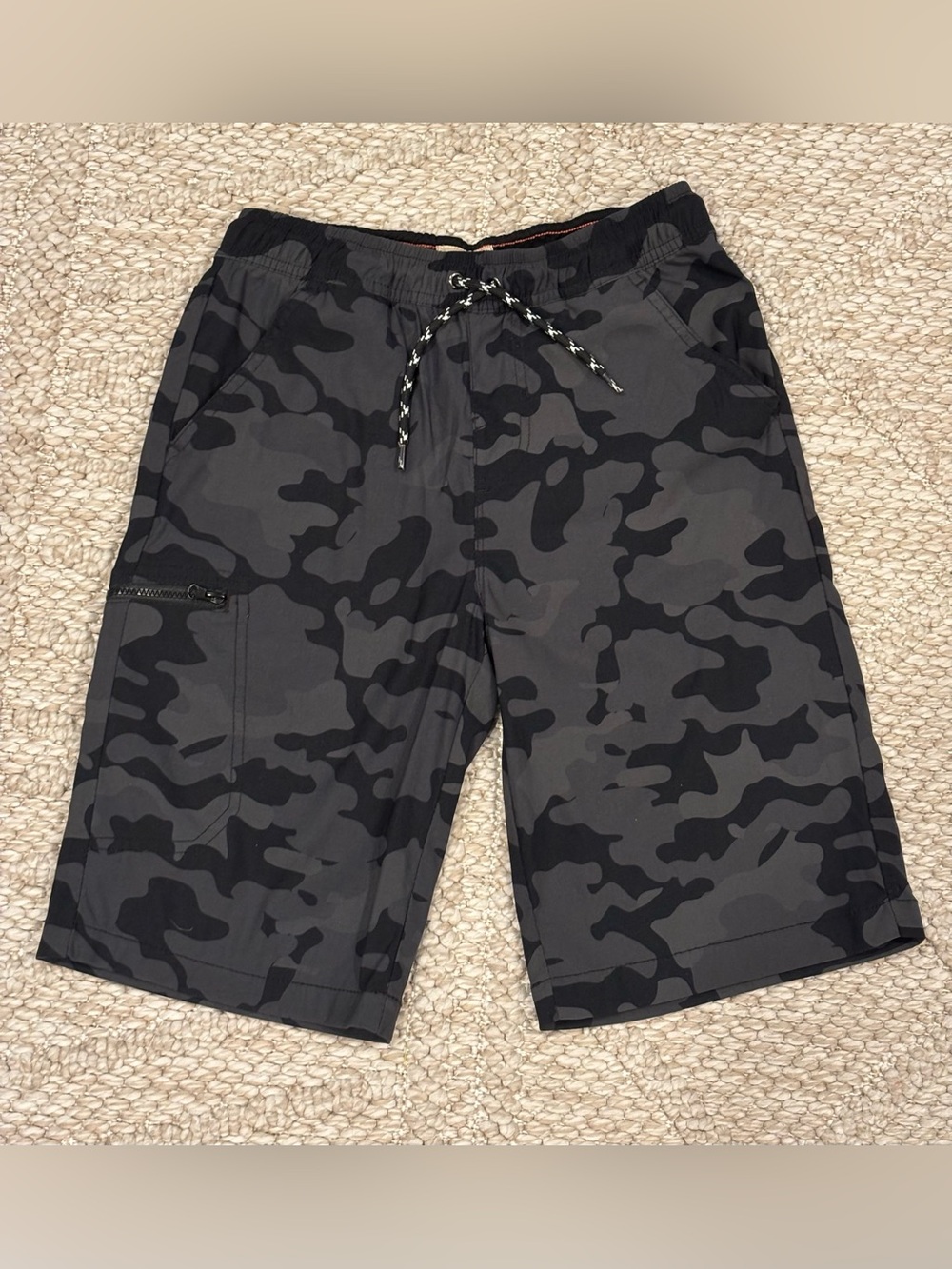 Weatherproof Vintage Camo Drawstring Cargo Shorts - Size Medium 10/12